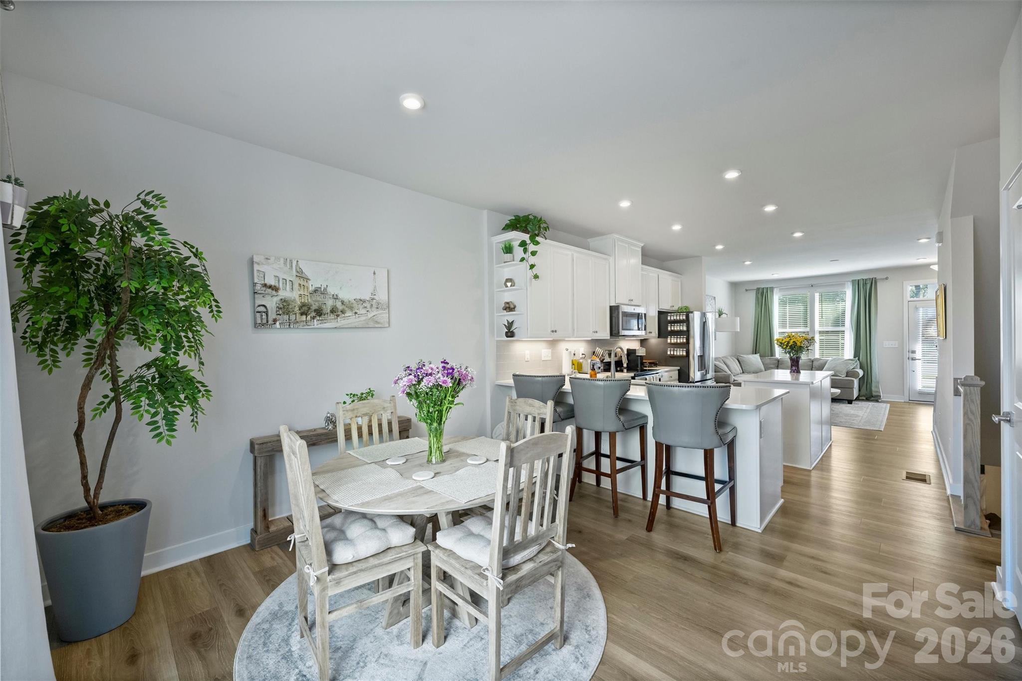 Southrail Station - Residential