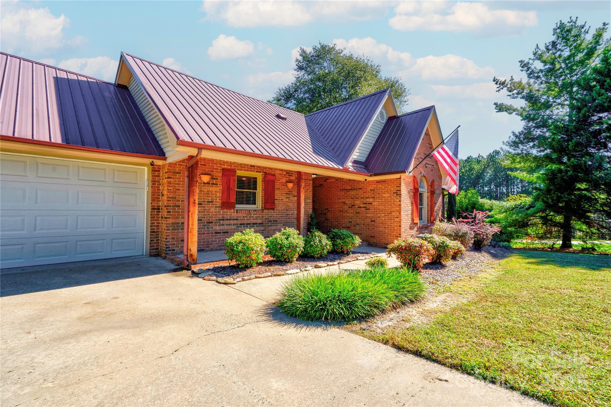 135 Shadowgate Drive