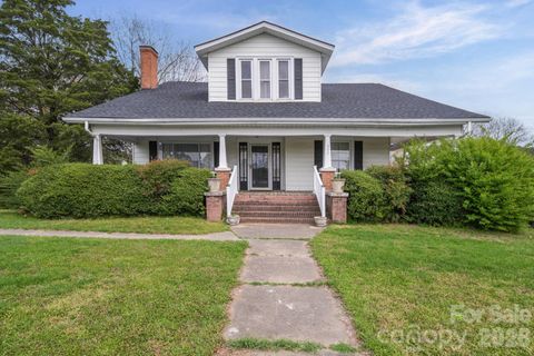 Photo of 333 N Main Street, Mount Pleasant, NC 28124 (MLS # 4358646)