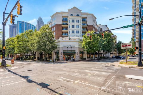 Photo of 300 W 5th Street, Charlotte, NC 28202 (MLS # 4344332)