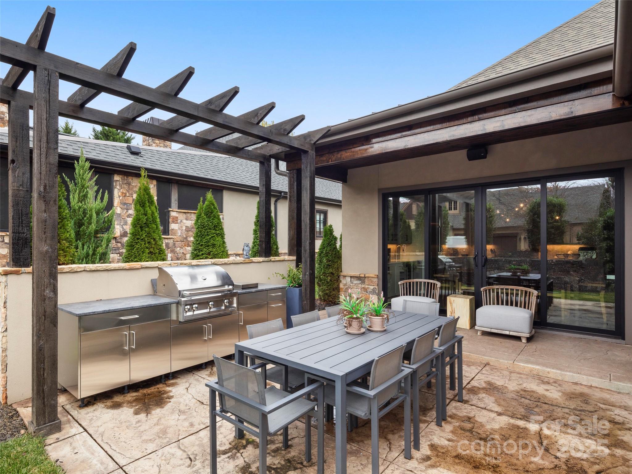 The Cliffs at Walnut Cove - Residential