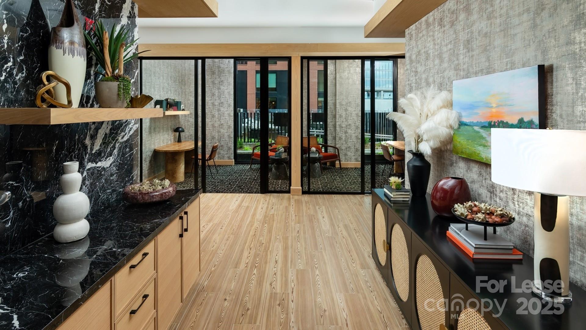 Charlotte, North Carolina 28203, United States, 1 Bedroom Bedrooms, ,1 BathroomBathrooms,Residential,Active,1248