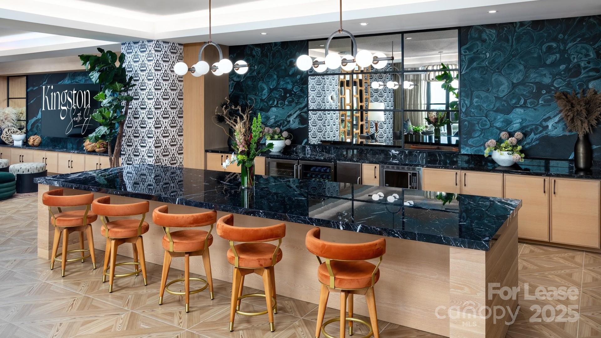 Charlotte, North Carolina 28203, United States, 1 Bedroom Bedrooms, ,1 BathroomBathrooms,Residential,Active,1248