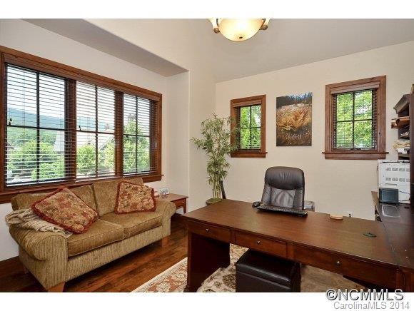 The Cliffs at Walnut Cove - Residential