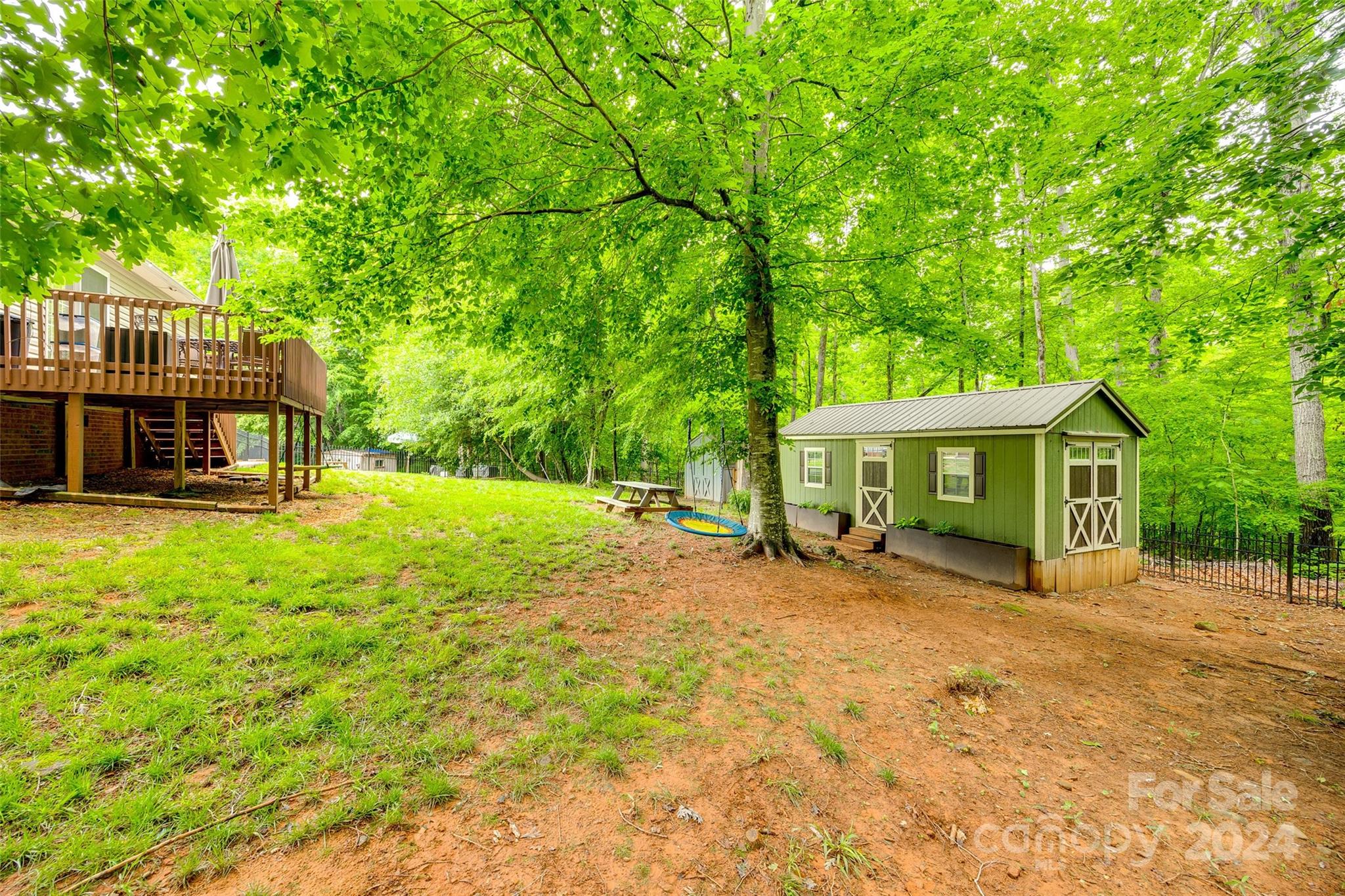 Avery Lake - Residential