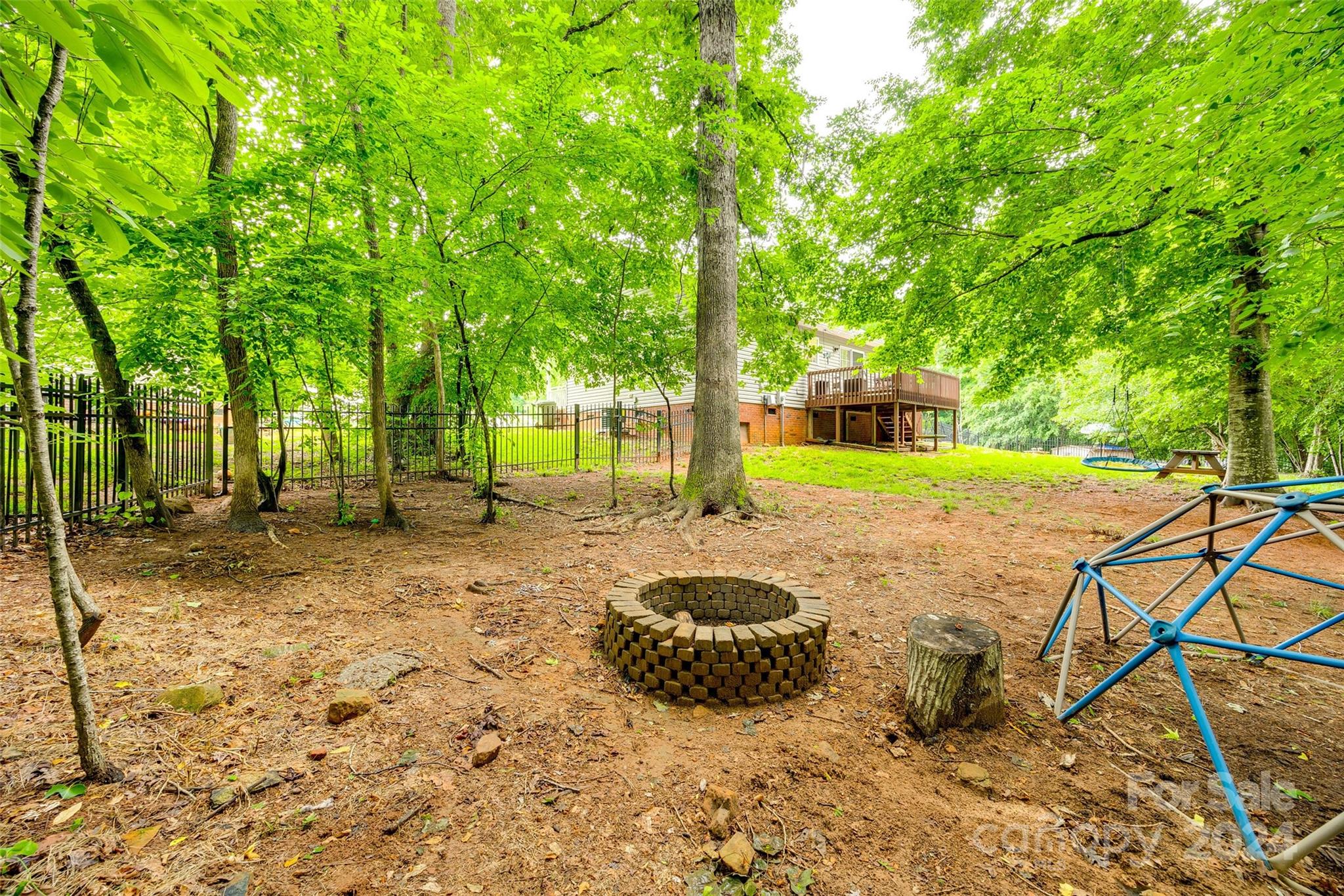 Avery Lake - Residential