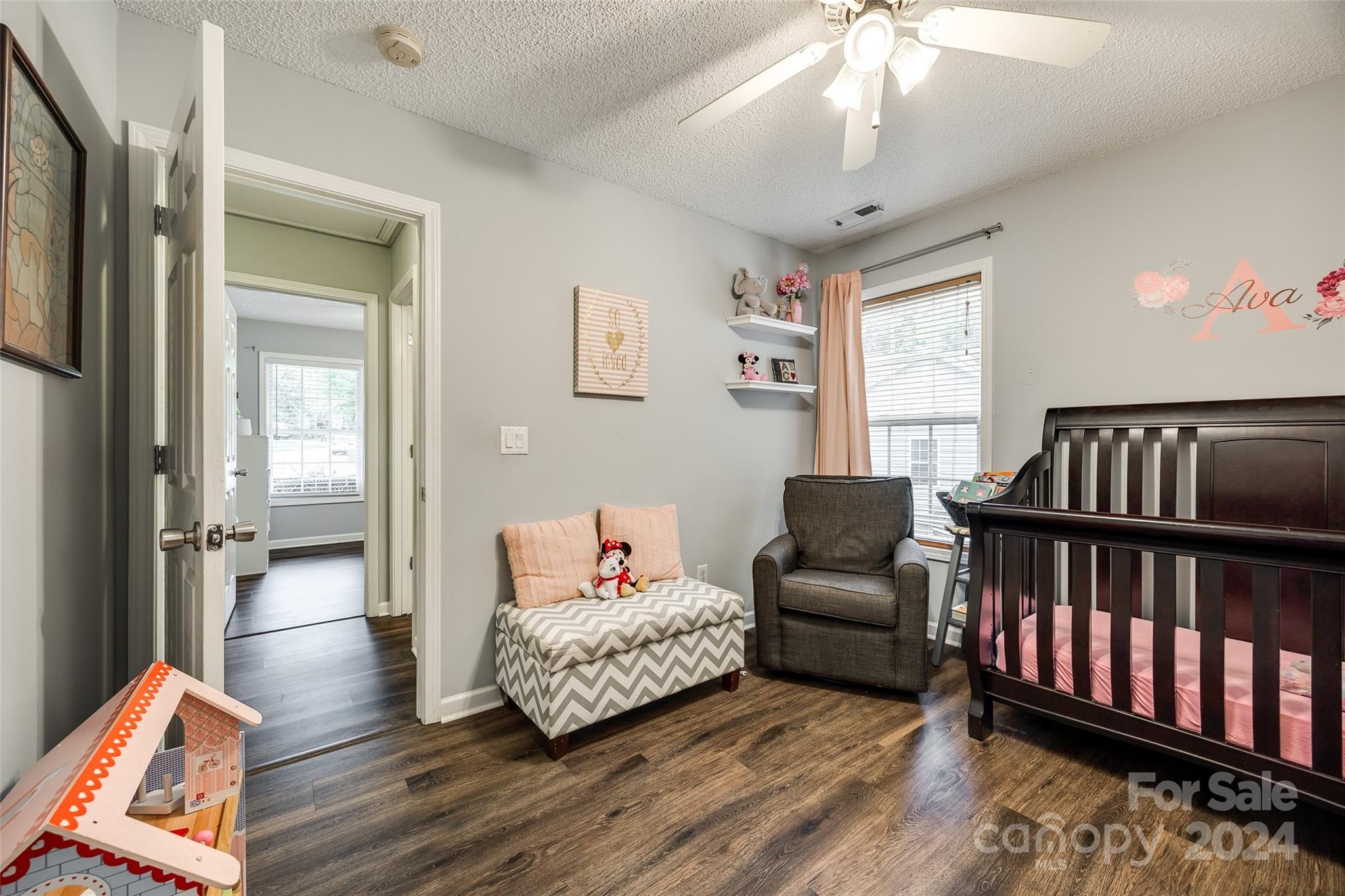 Avery Lake - Residential