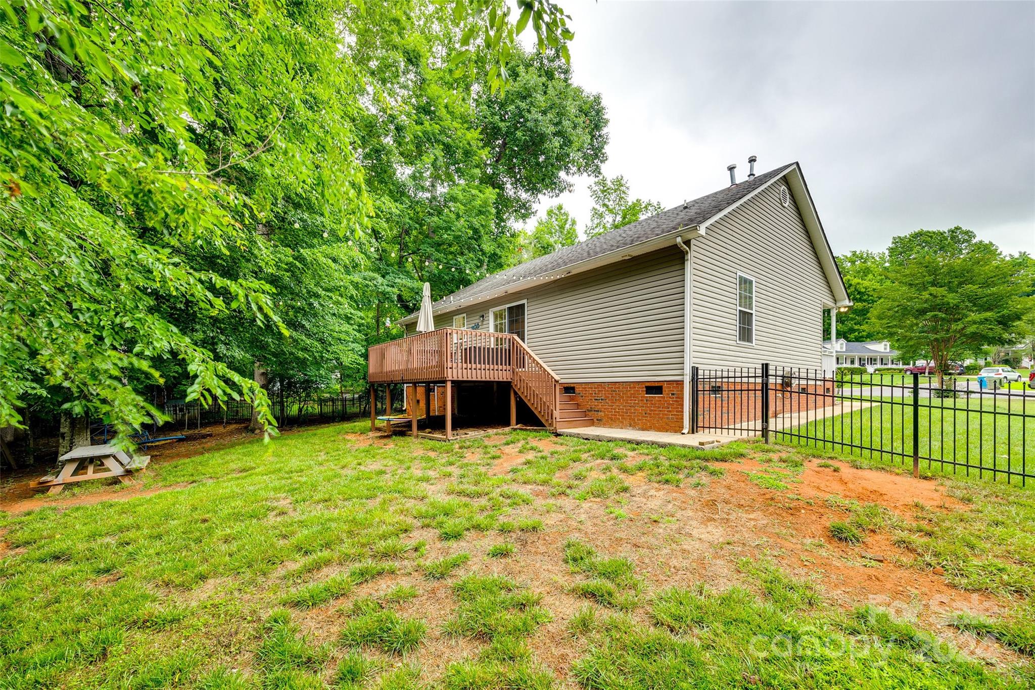 Avery Lake - Residential