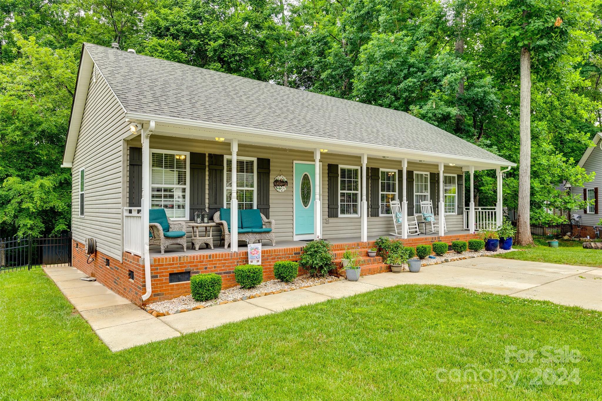 Avery Lake - Residential