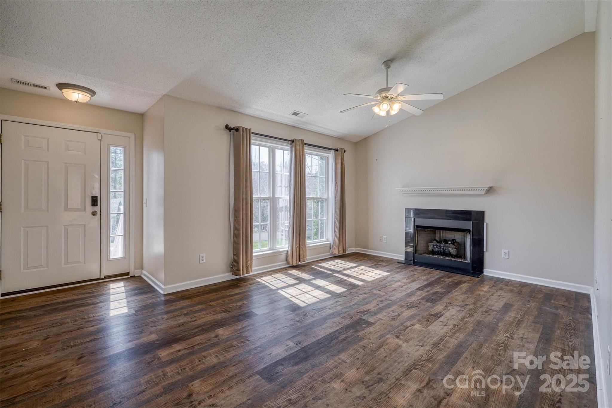 River Glen - Residential