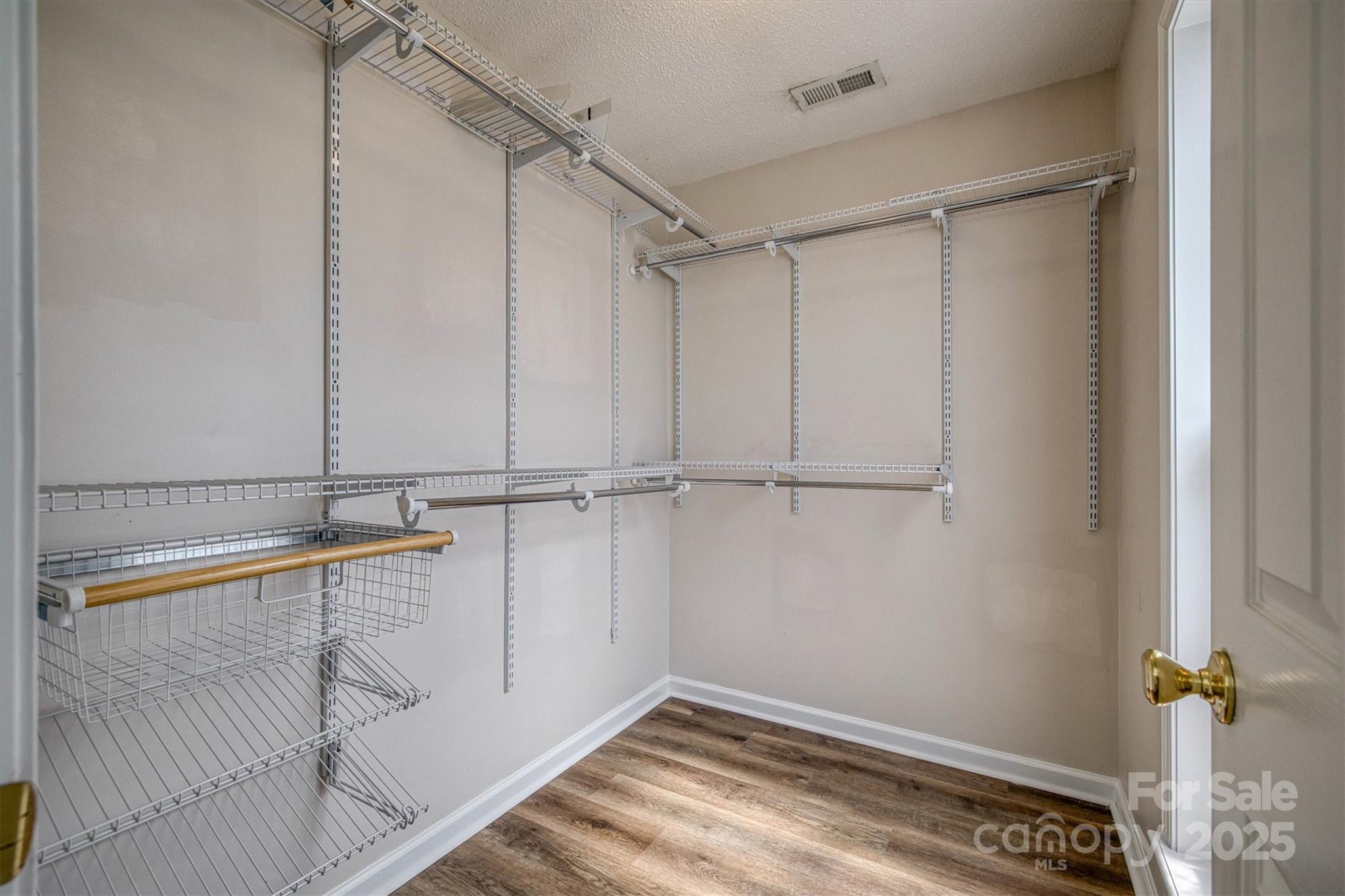 River Glen - Residential