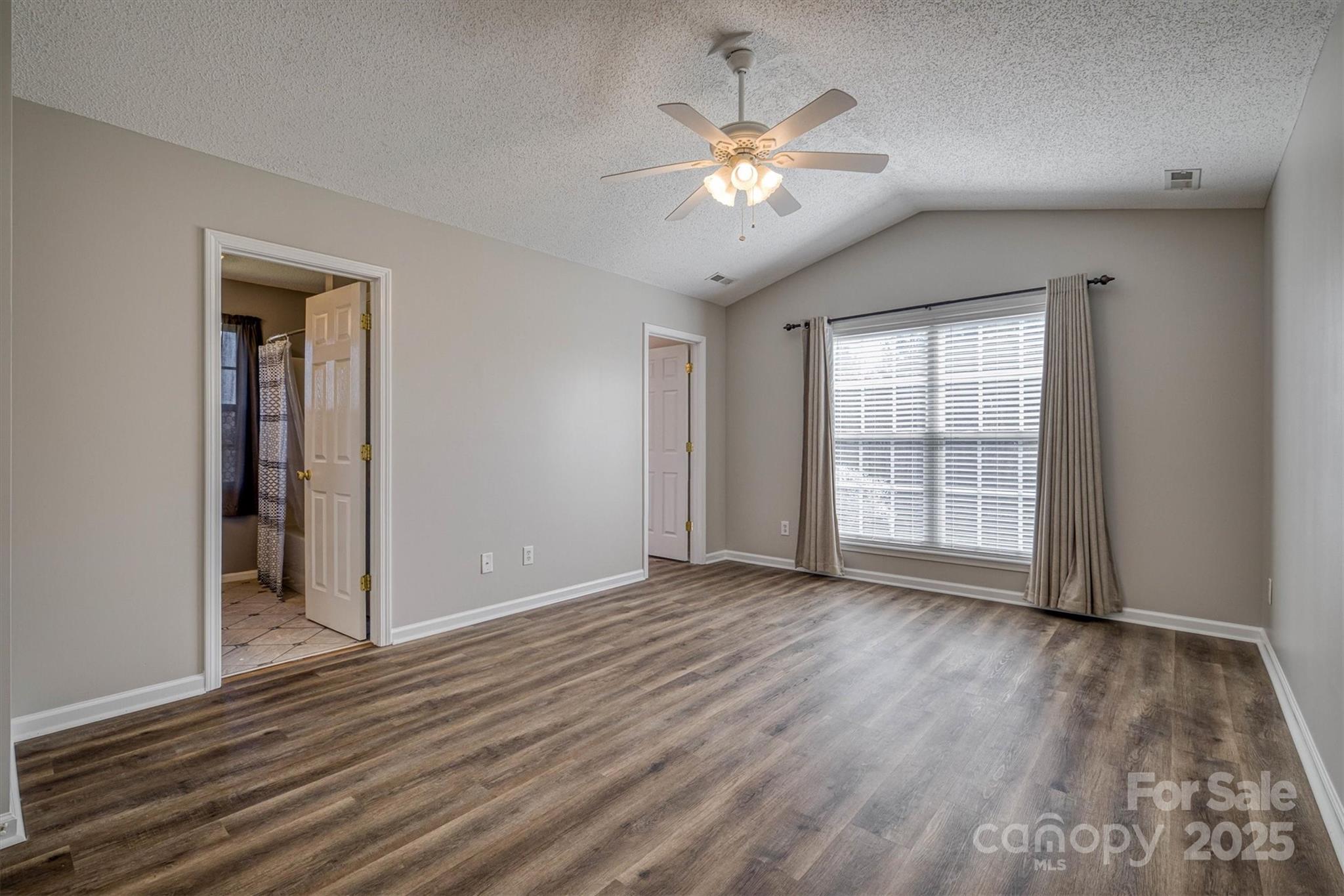 River Glen - Residential