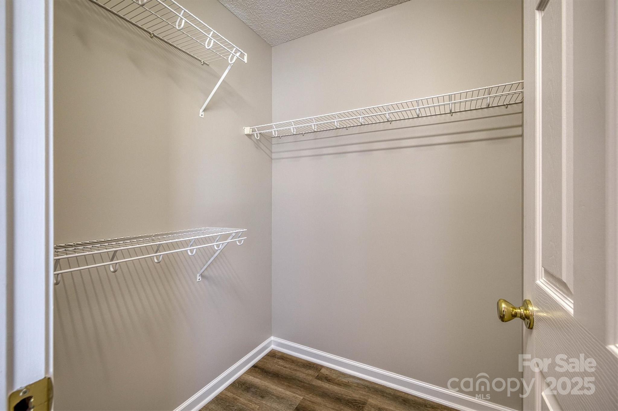 River Glen - Residential