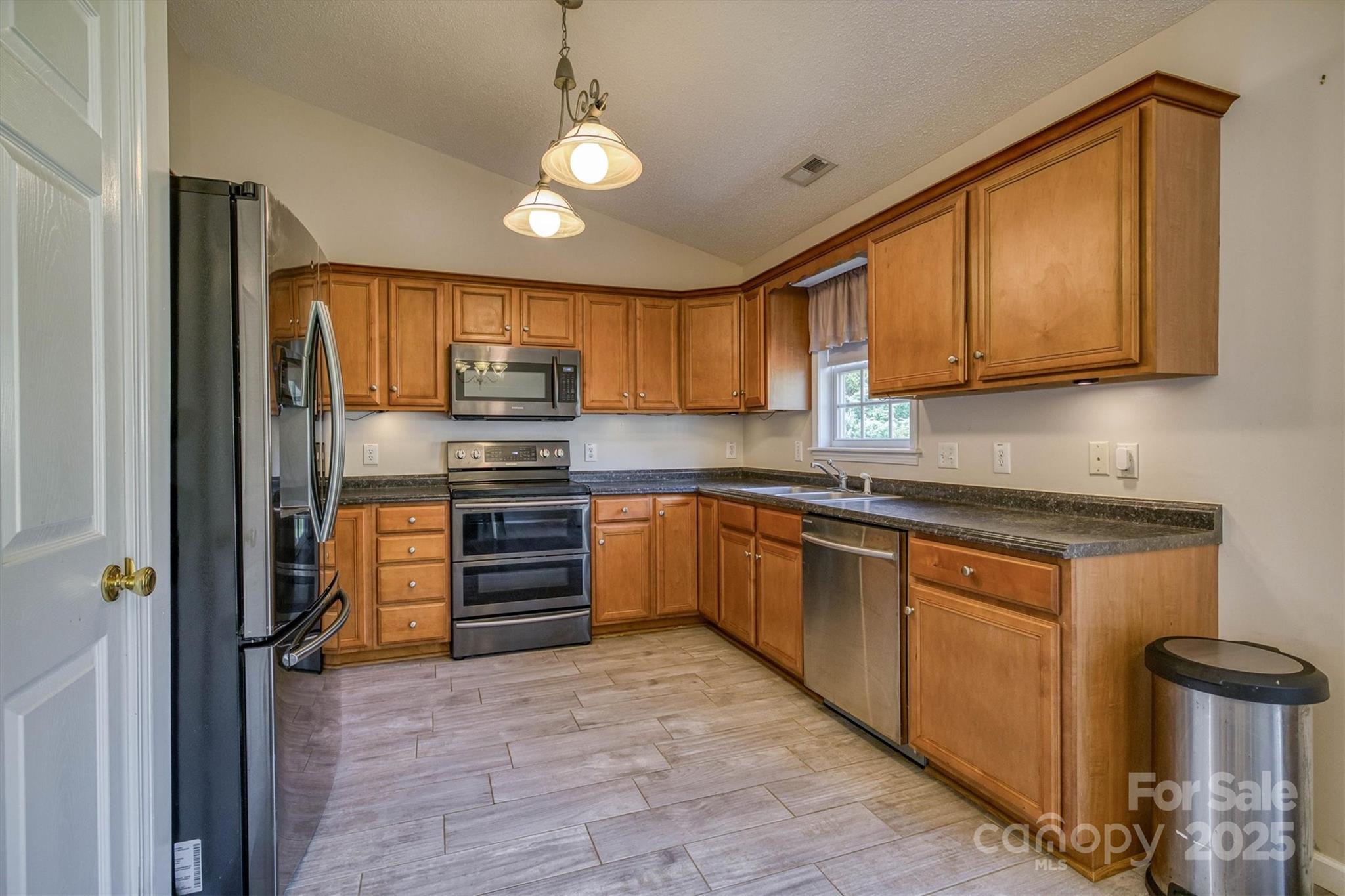 River Glen - Residential