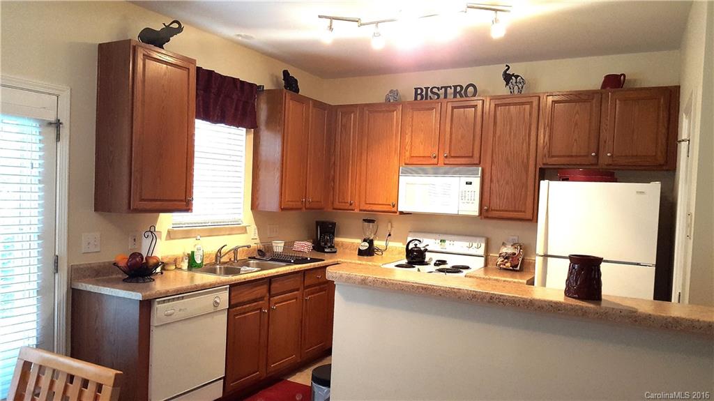 Villages At Avonlea - Residential