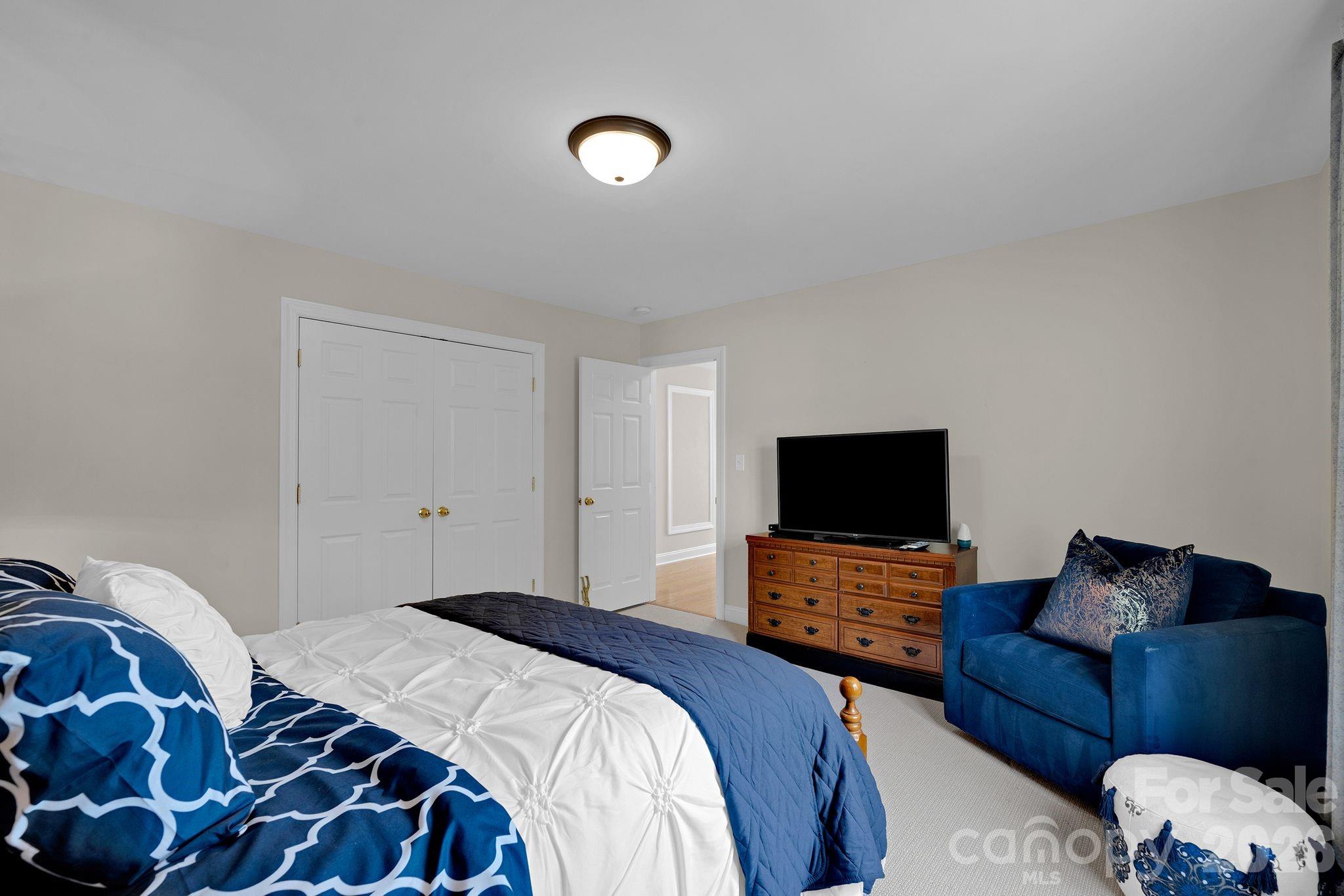 Salem Springs - Residential