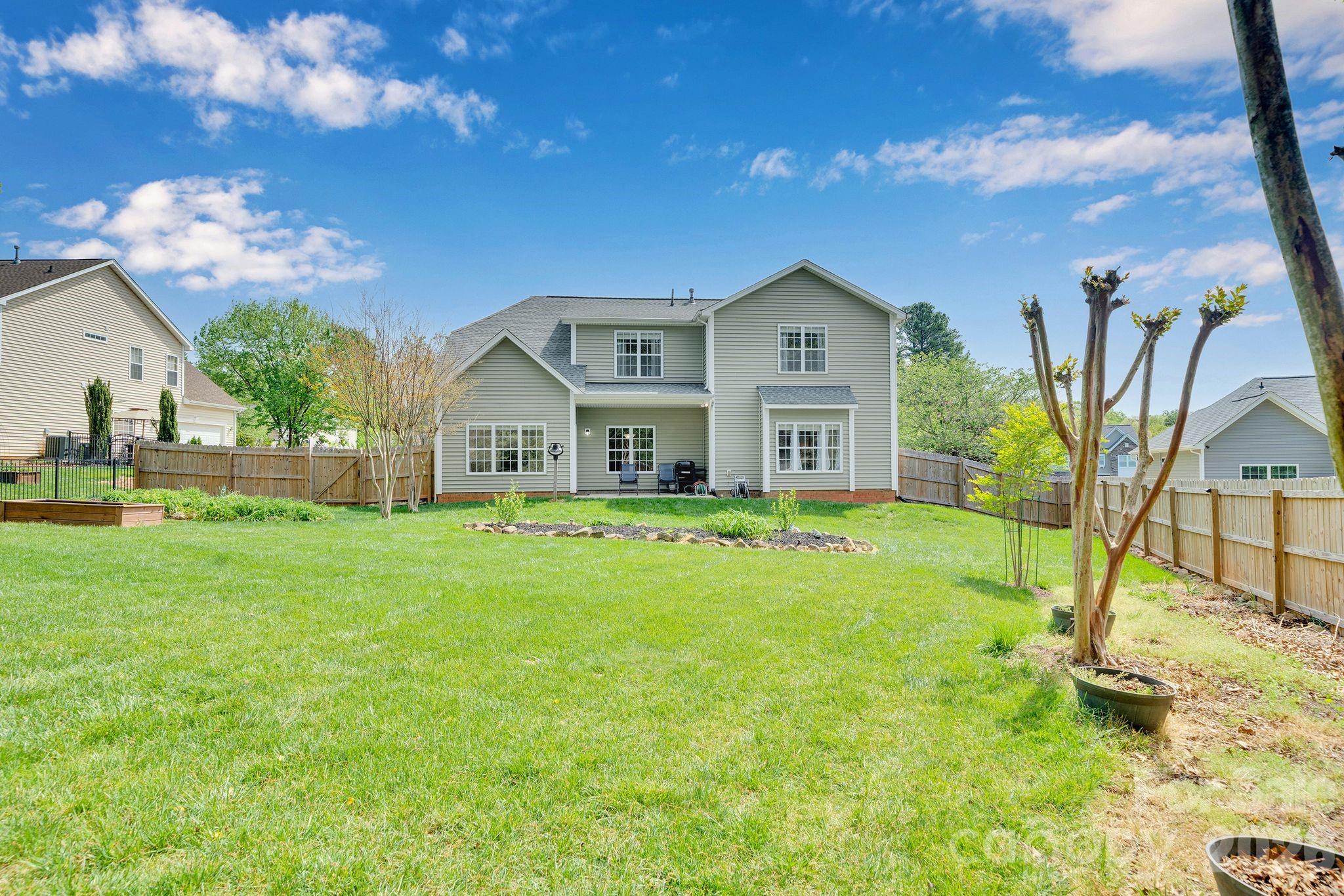 Salem Springs - Residential