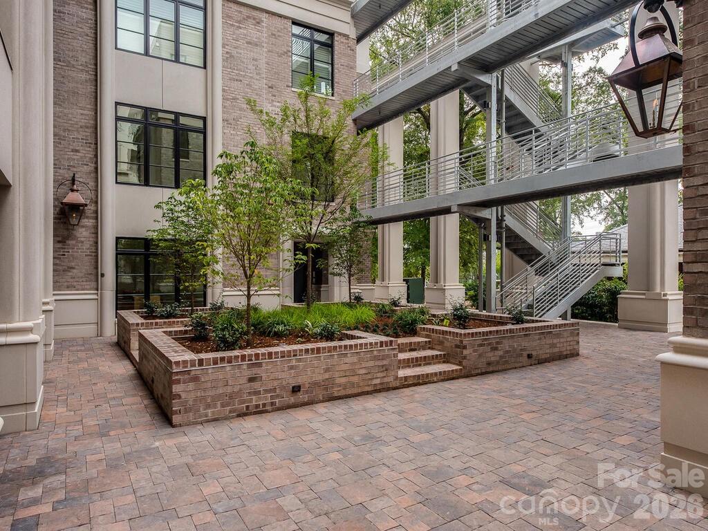 Myers Park - Residential