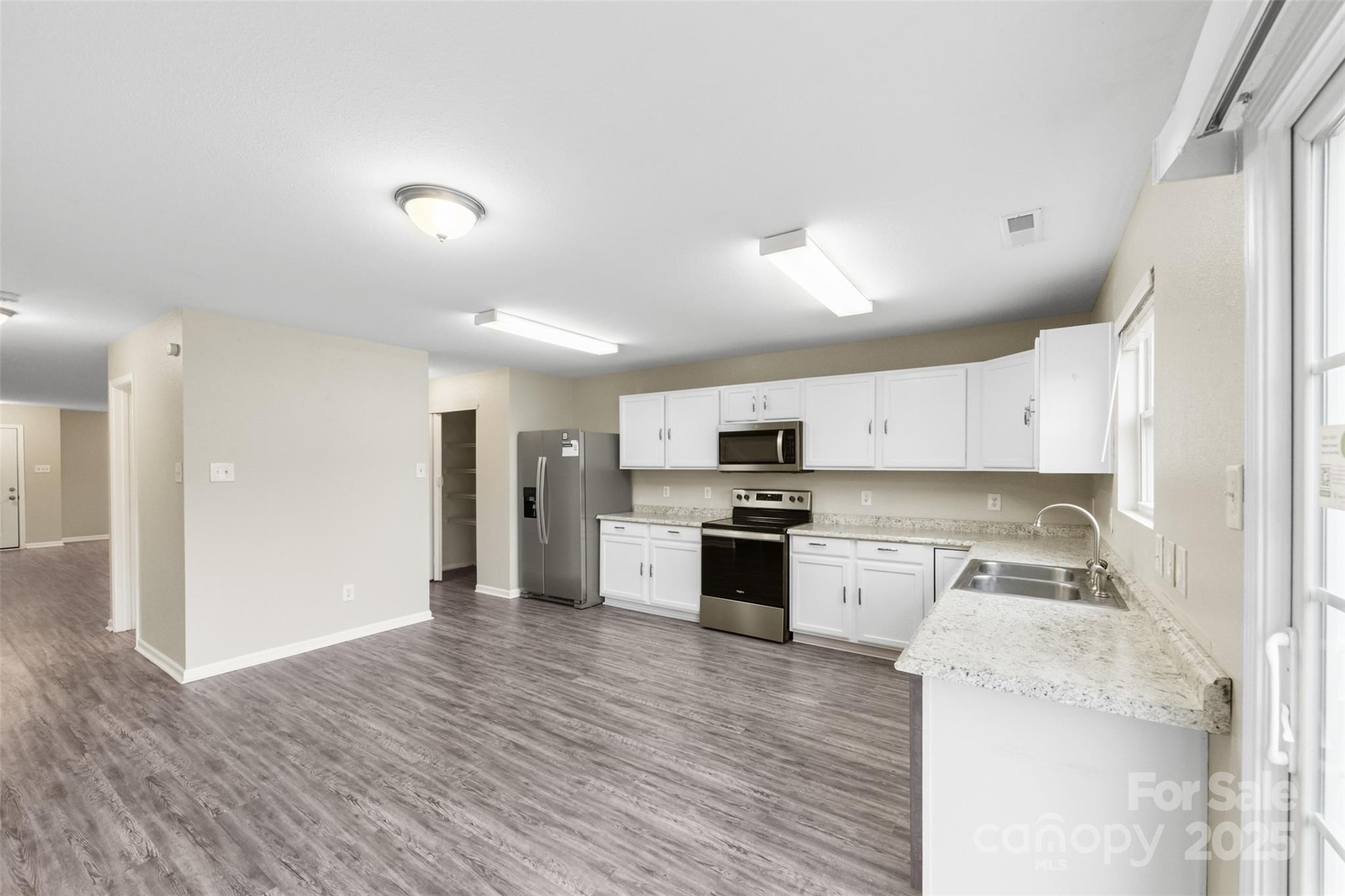 181 Hunter Park Drive