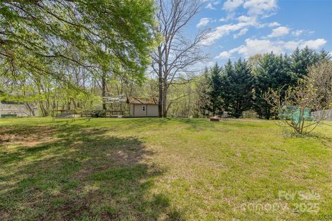 A home in Huntersville