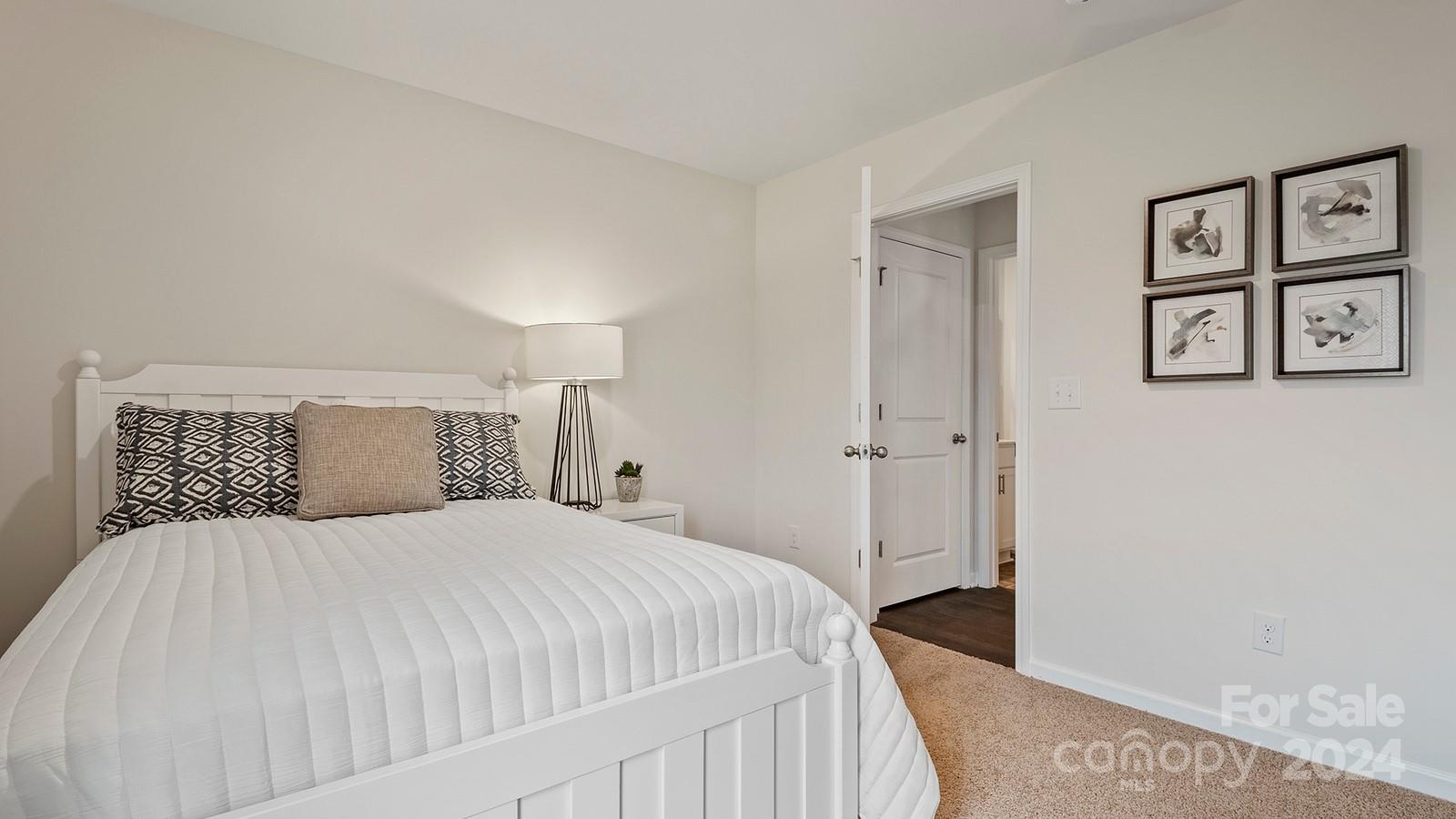 Hamilton Woods - Residential