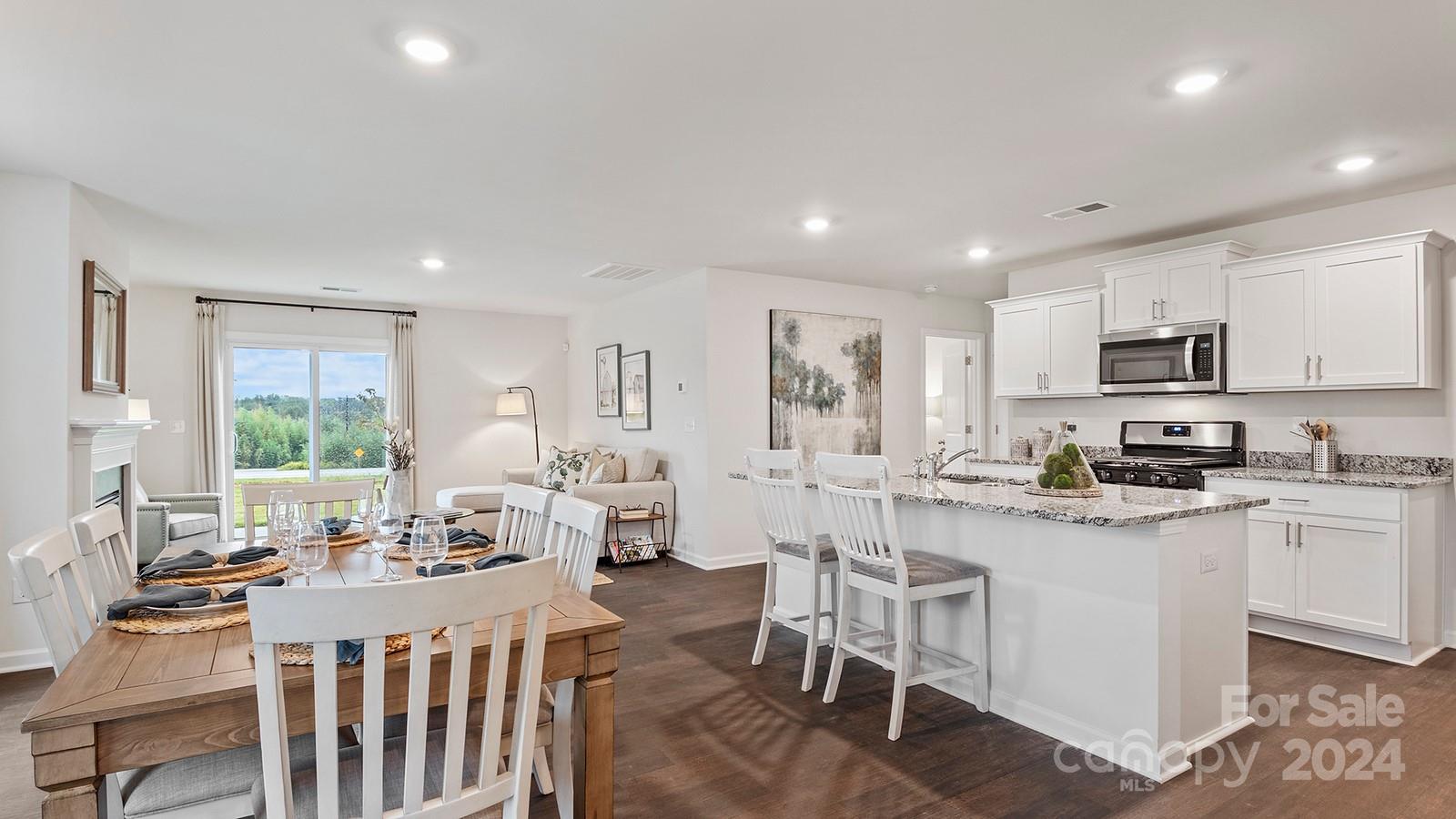 Hamilton Woods - Residential