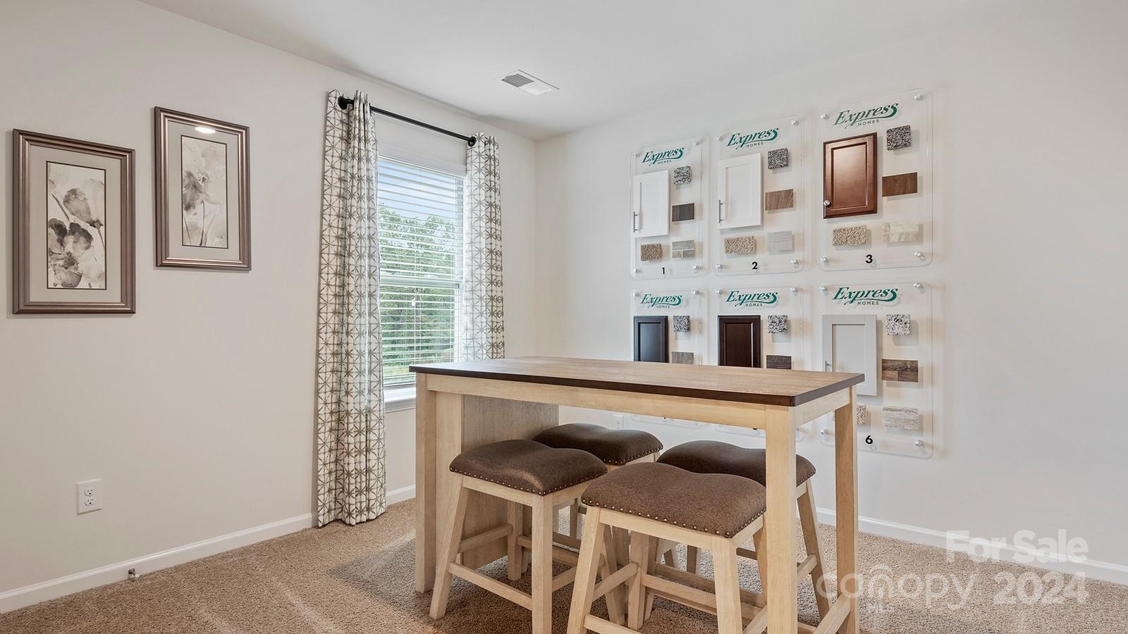 Hamilton Woods - Residential