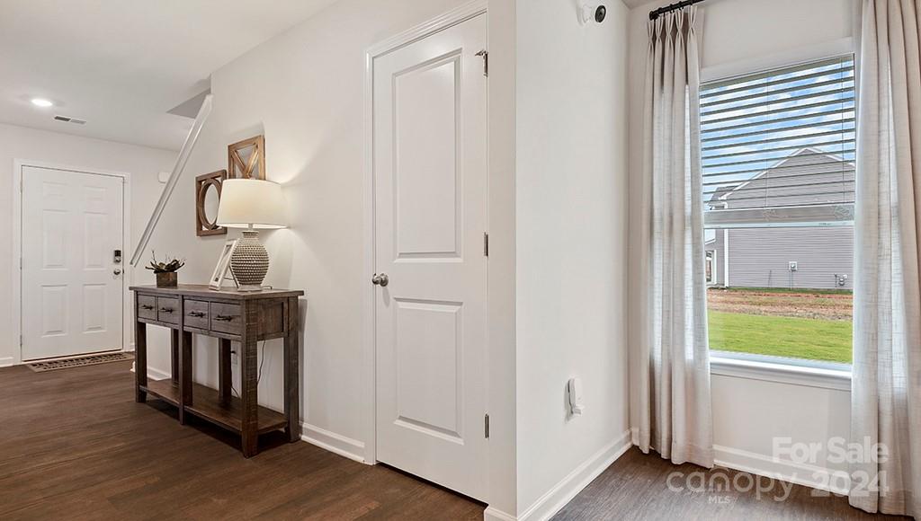 Hamilton Woods - Residential