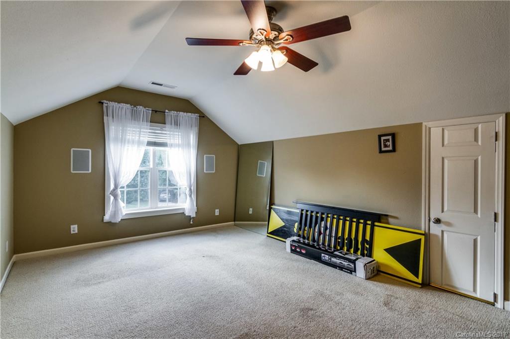 Highland Creek - Residential