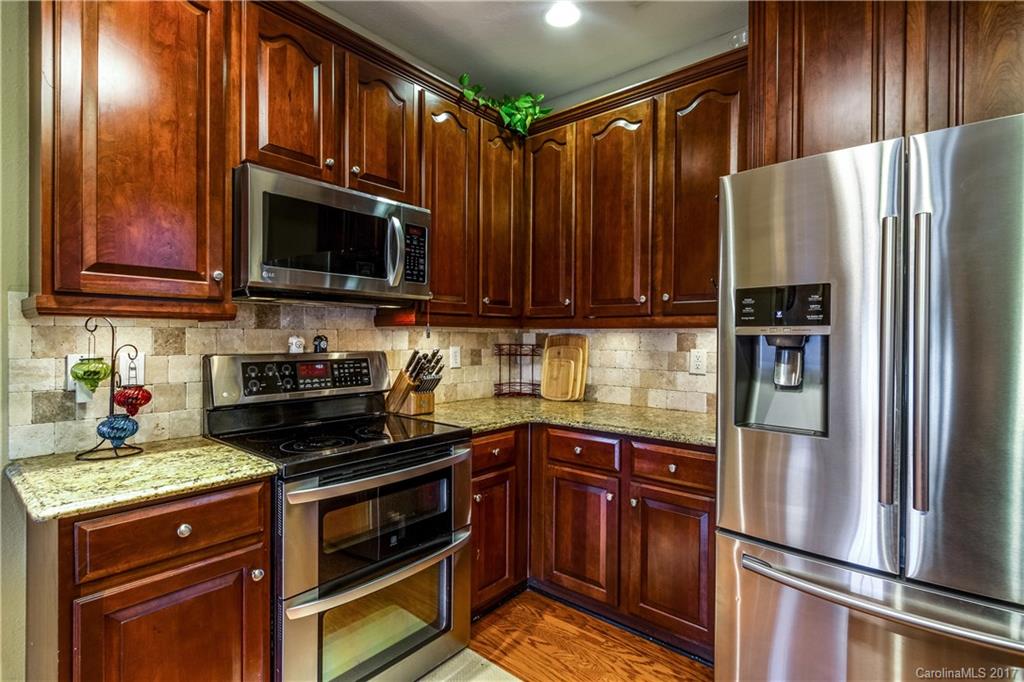 Highland Creek - Residential