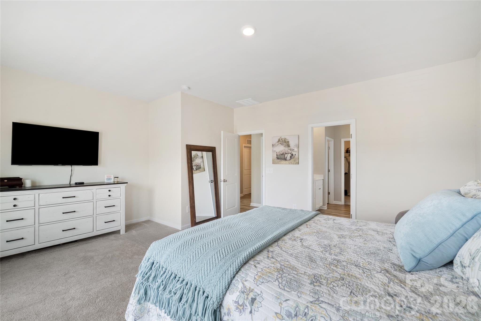 Elizabeth - Residential