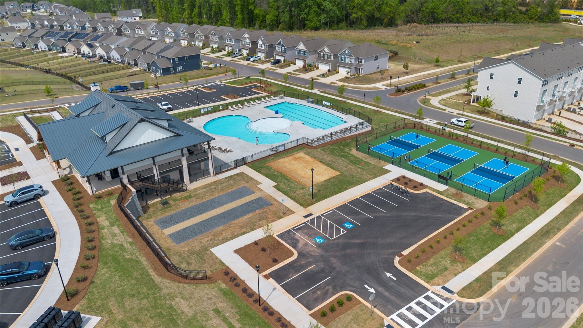 Elizabeth - Residential