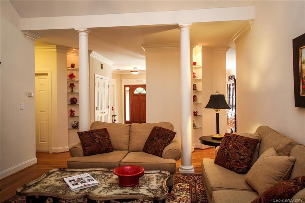 Lynrose Court - Residential