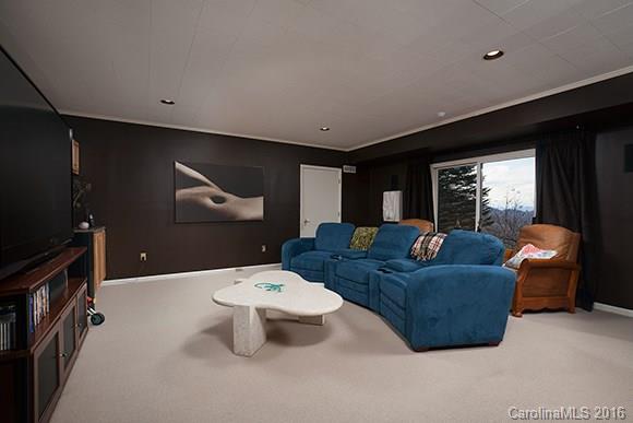 Whiskey Creek - Residential