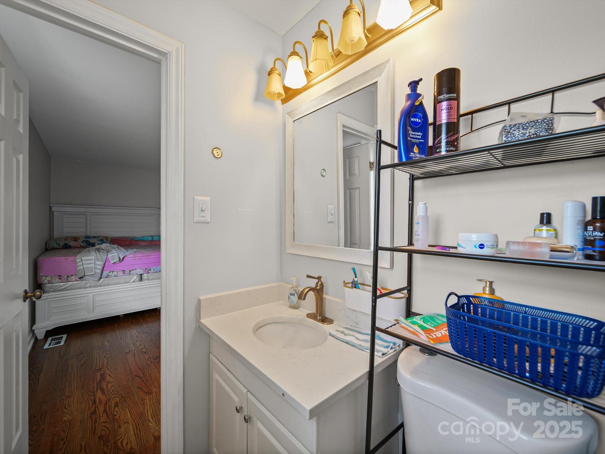 Idlewild - Residential