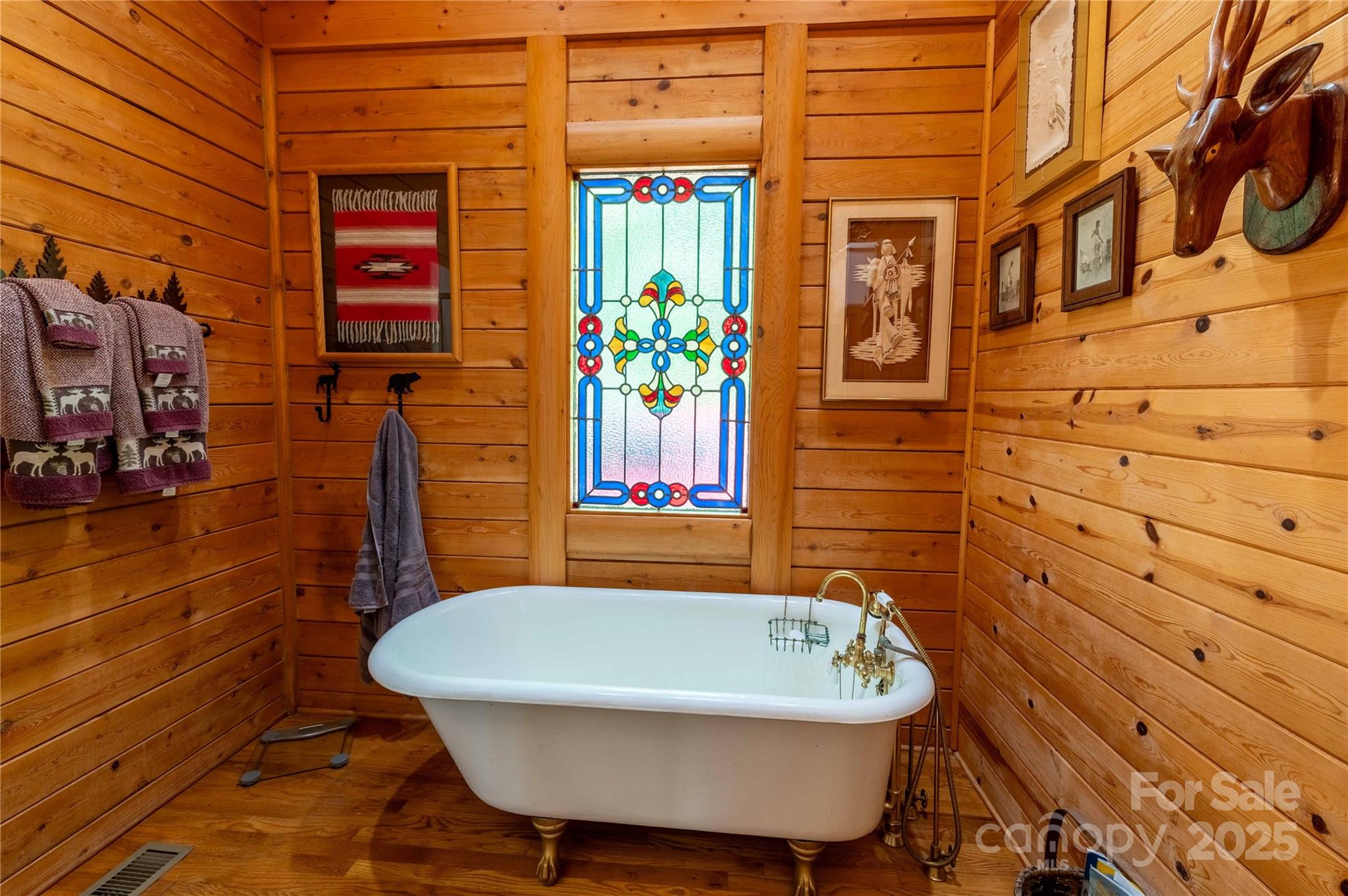 Mount Mitchell Lands - Residential