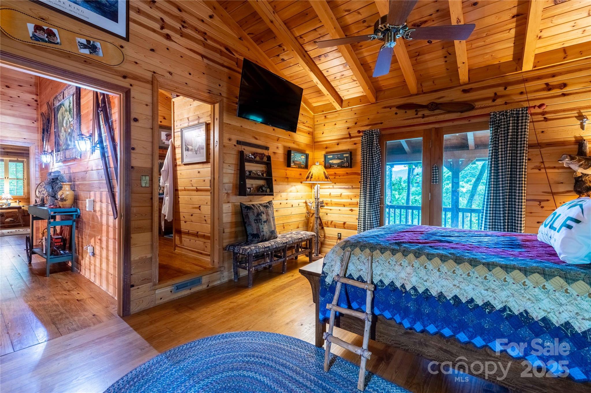 Mount Mitchell Lands - Residential