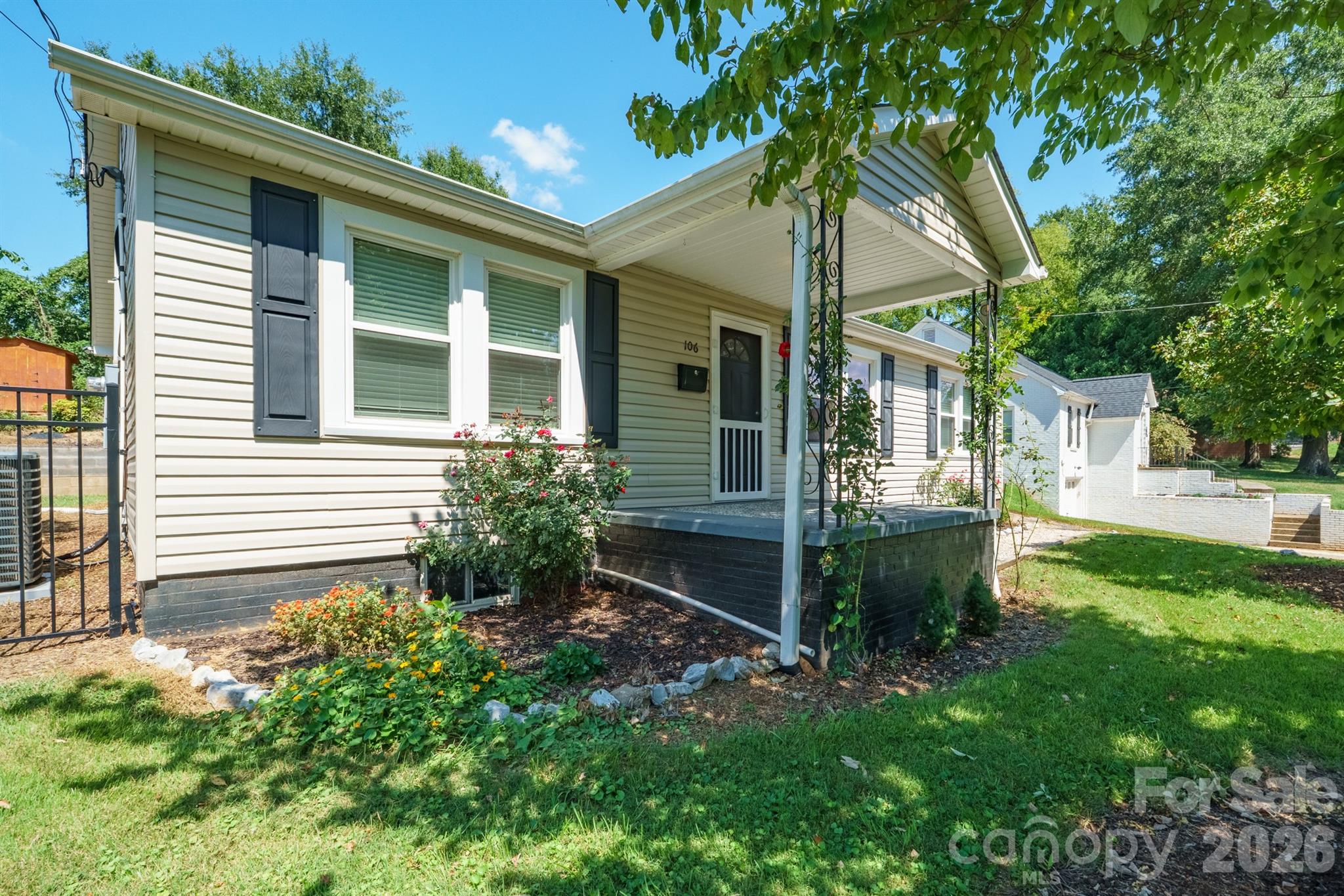 106 Cascade Street