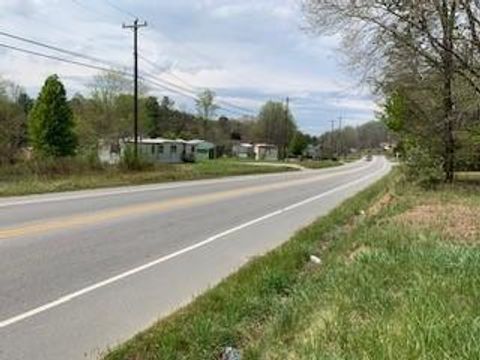 A home in Hendersonville