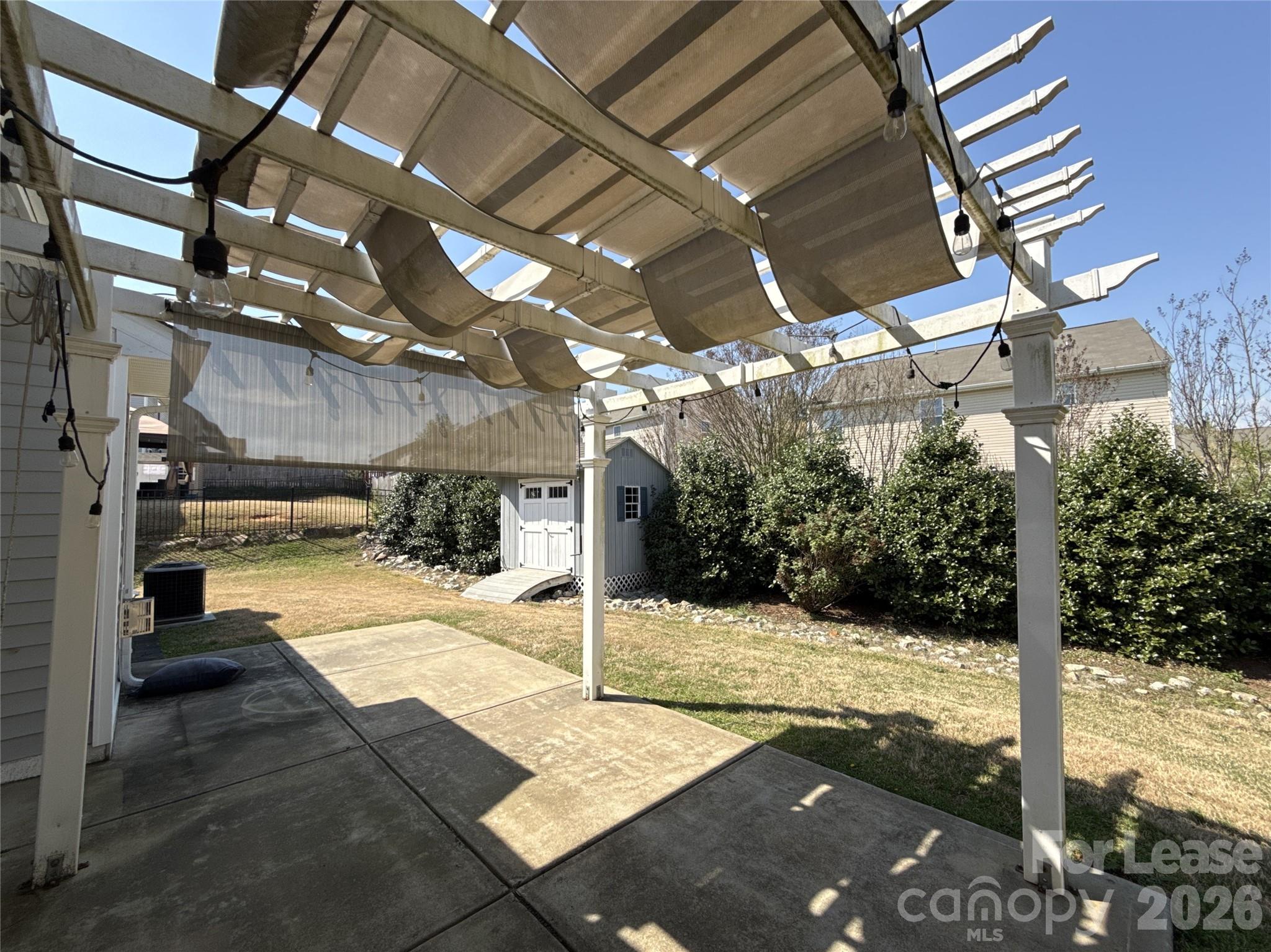 Curtis Pond - Residential Lease