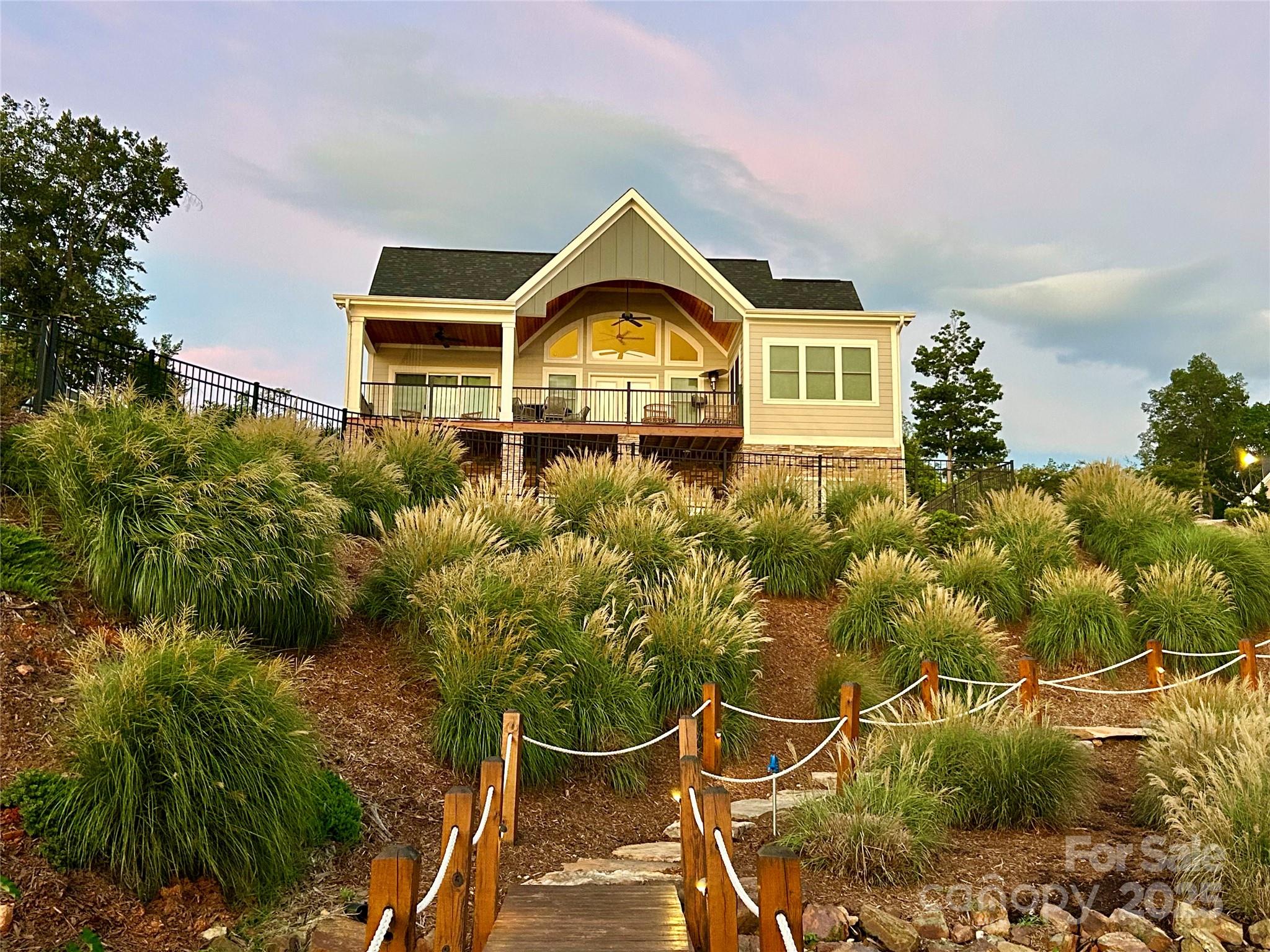 347 Landing Trail