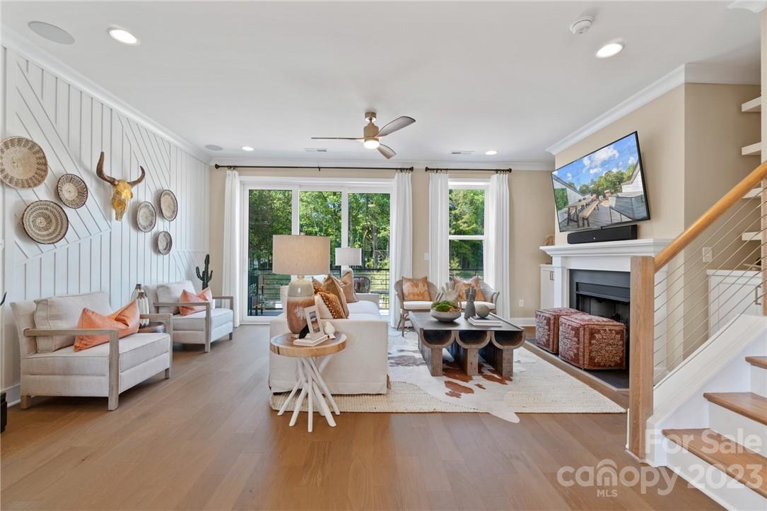 Hudson Oaks - Residential