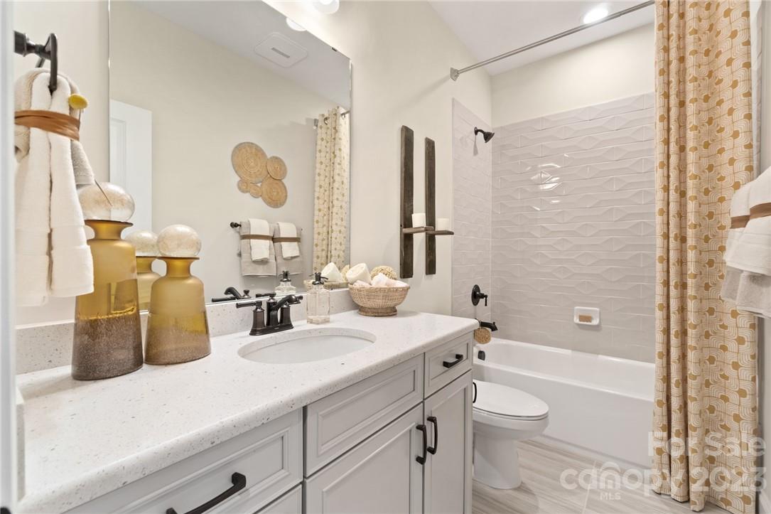 Hudson Oaks - Residential