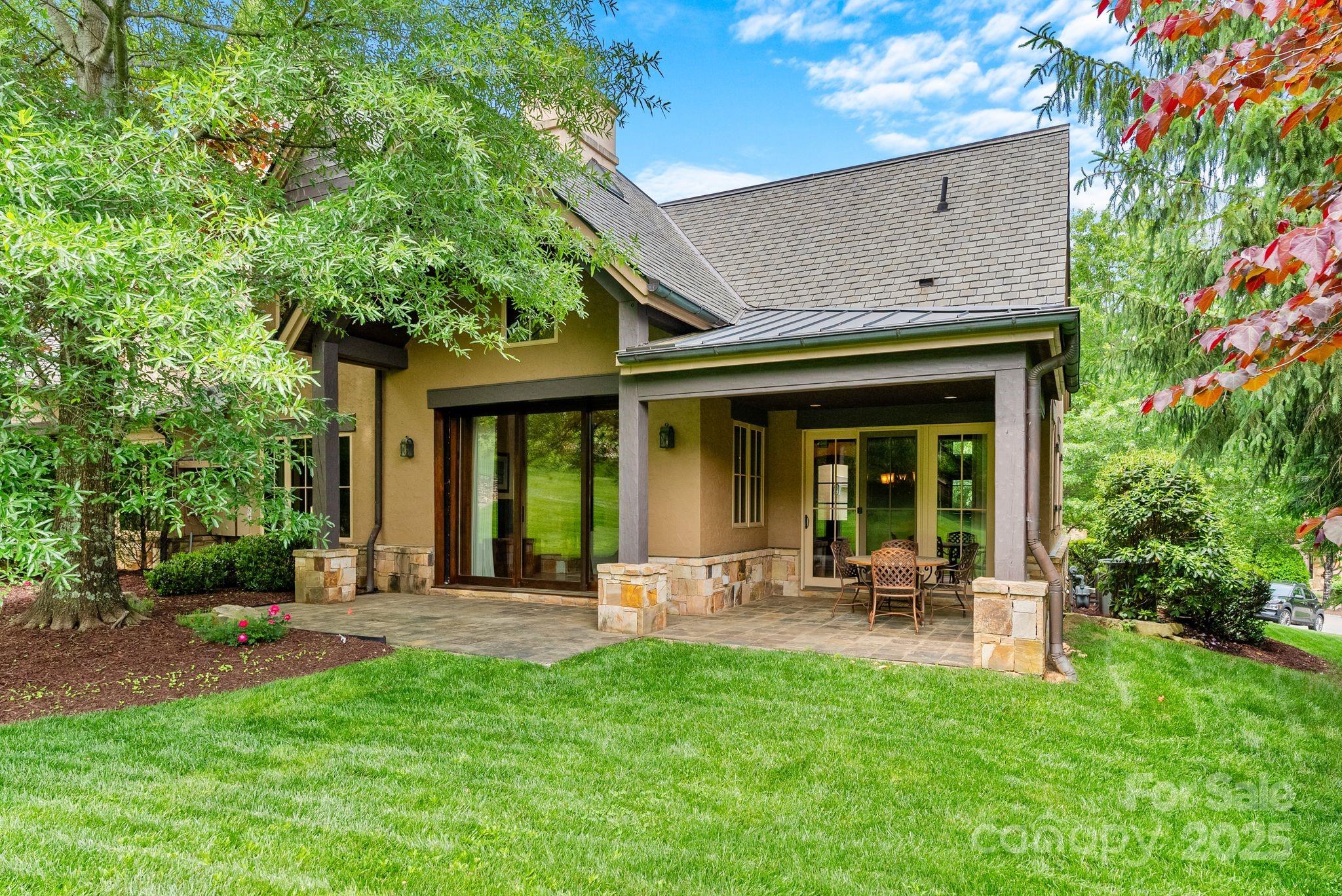 The Cliffs at Walnut Cove - Residential