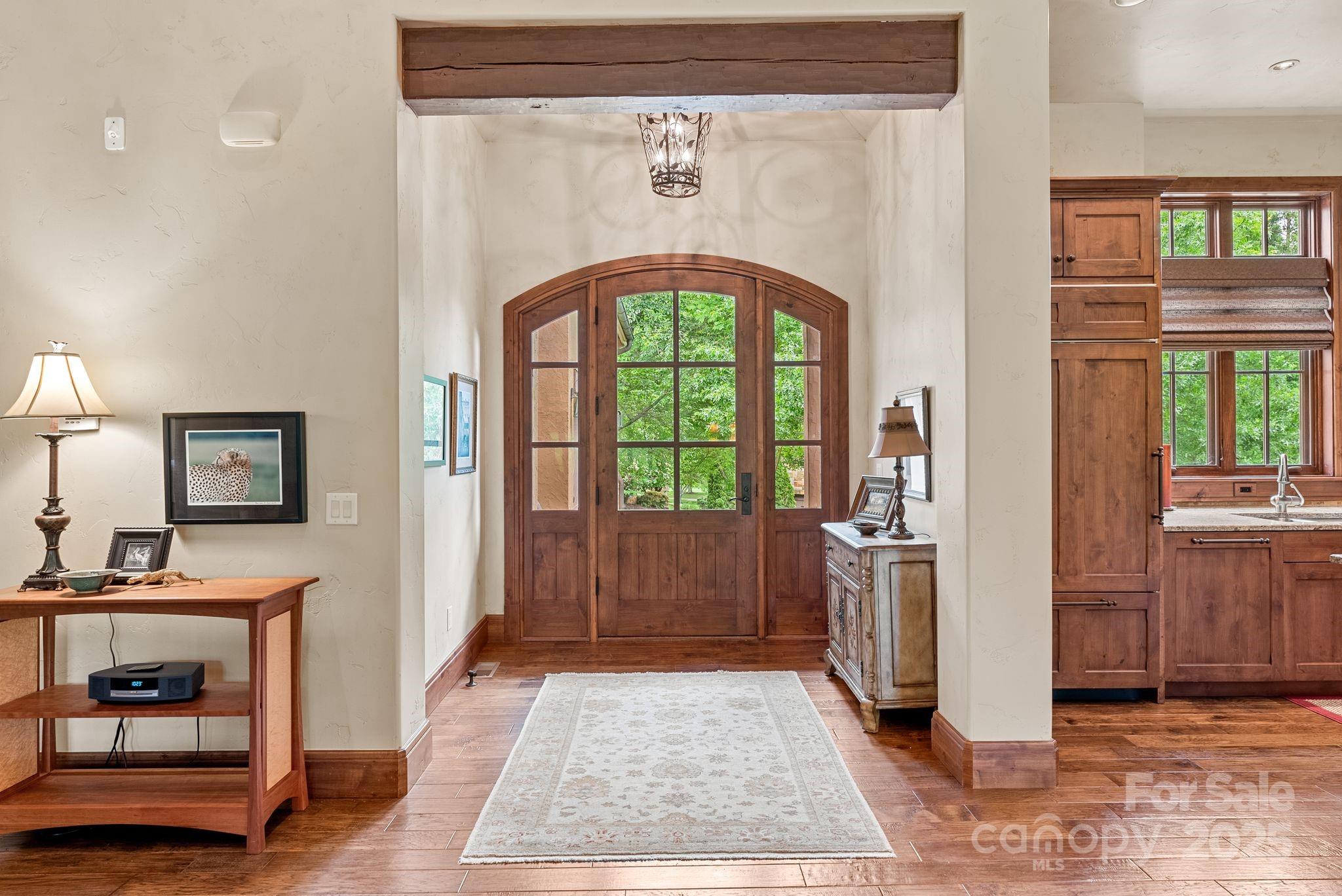 577 Walnut Valley Parkway
