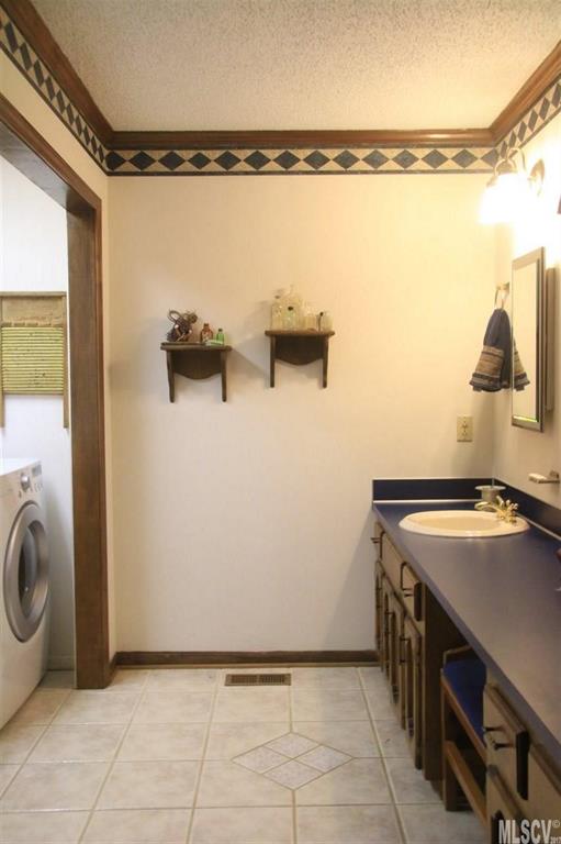 Glen Oaks Estates - Residential