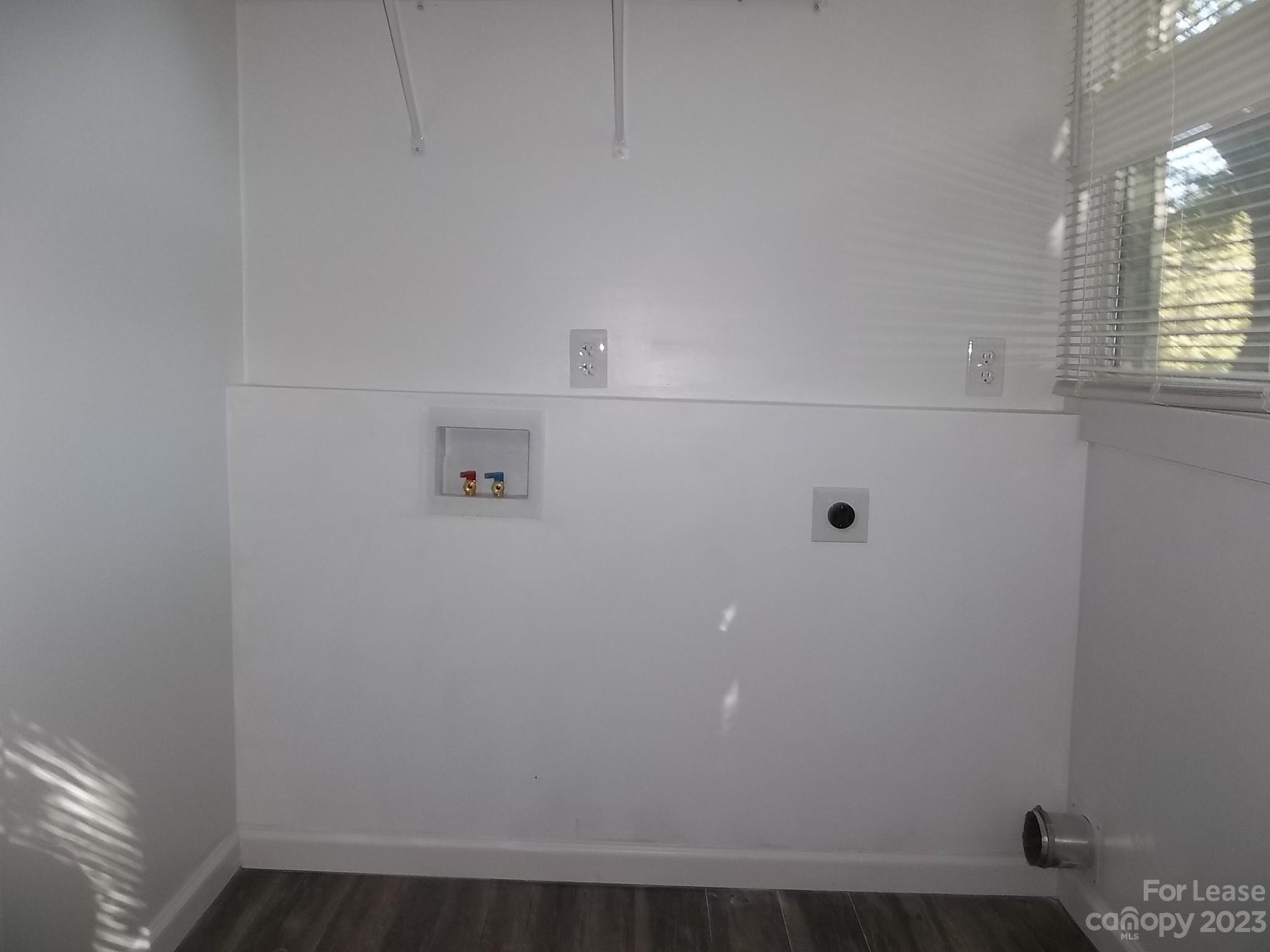 Firestone Textiles Inc - Residential Lease