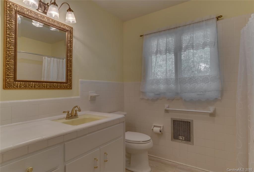 Forest Hills - Residential