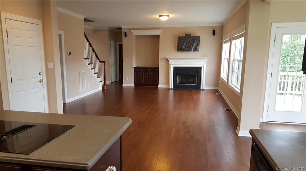 Hunter Oaks - Residential