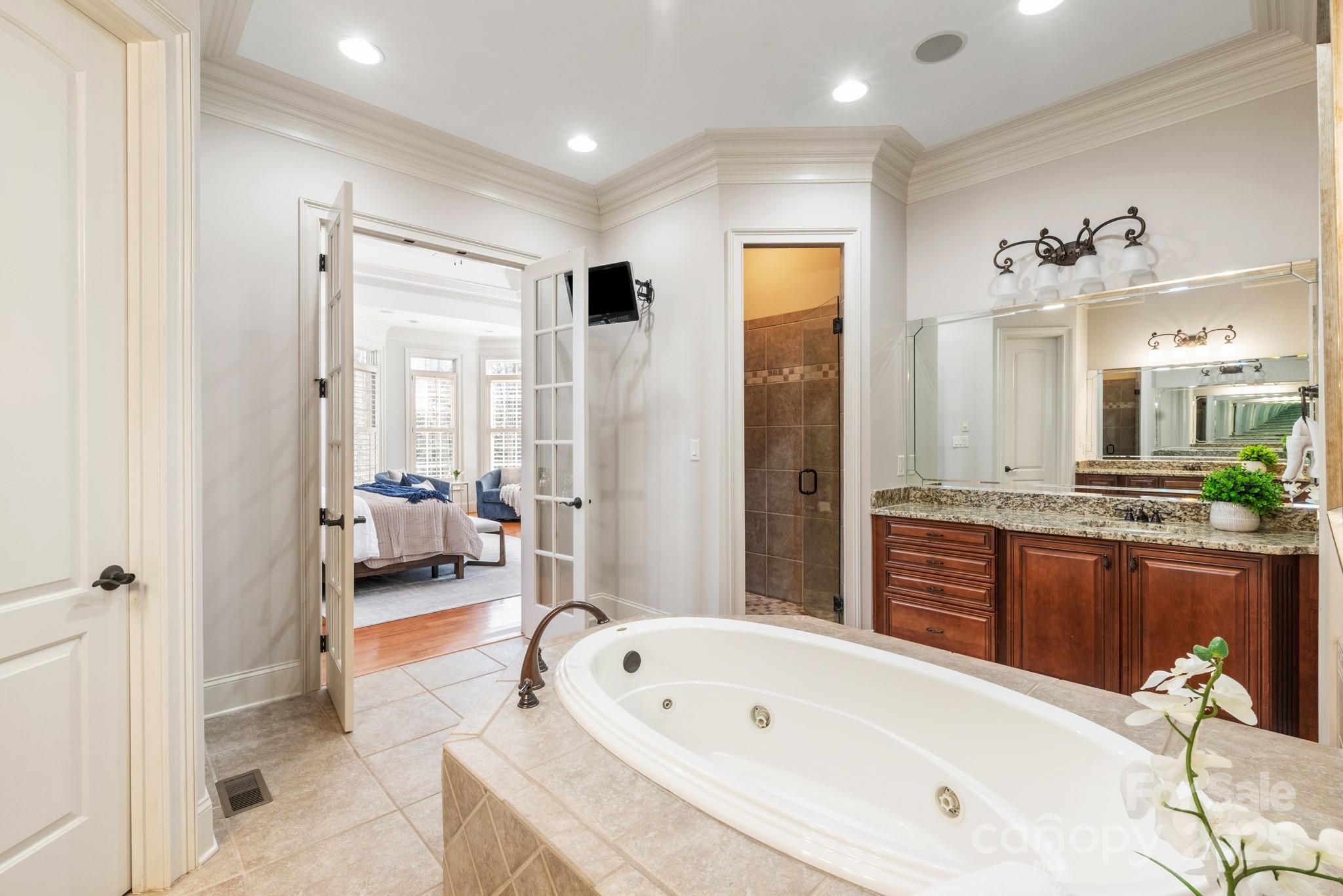 Chatelaine - Residential